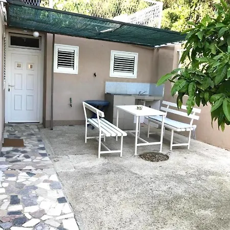Apartmani Mandarina Podaca Exterior photo